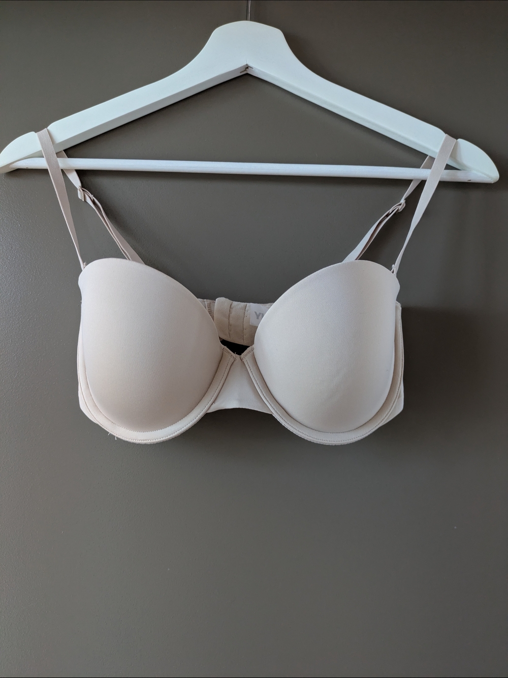 Dkny Light Nude Push Up Smooth Underwire Bra Balconette 32C